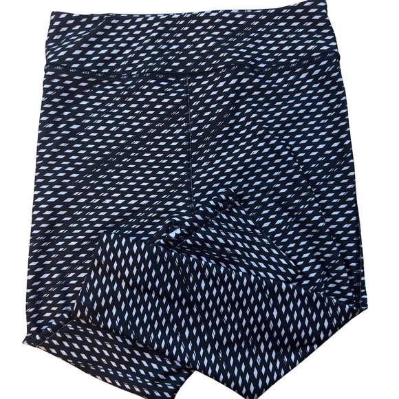 Under Armour Activewear Compression Leggings HeatGear Running Gym Black White MD - Picture 1 of 4